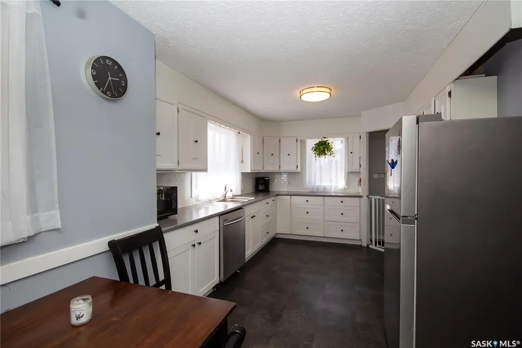 52 22nd Street Battleford SK S0M 0E0