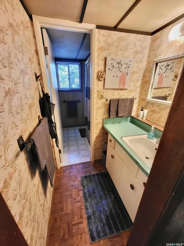 1 Lakeshore Place Echo Bay SK S0J 2G0