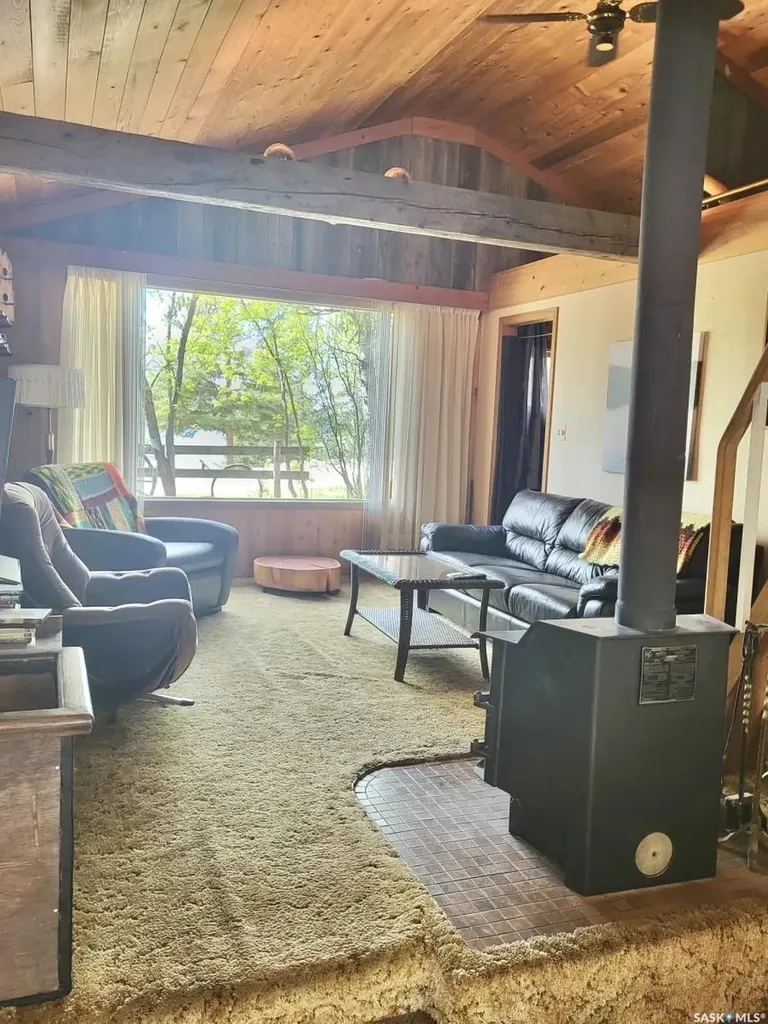 1 Lakeshore Place Echo Bay SK S0J 2G0