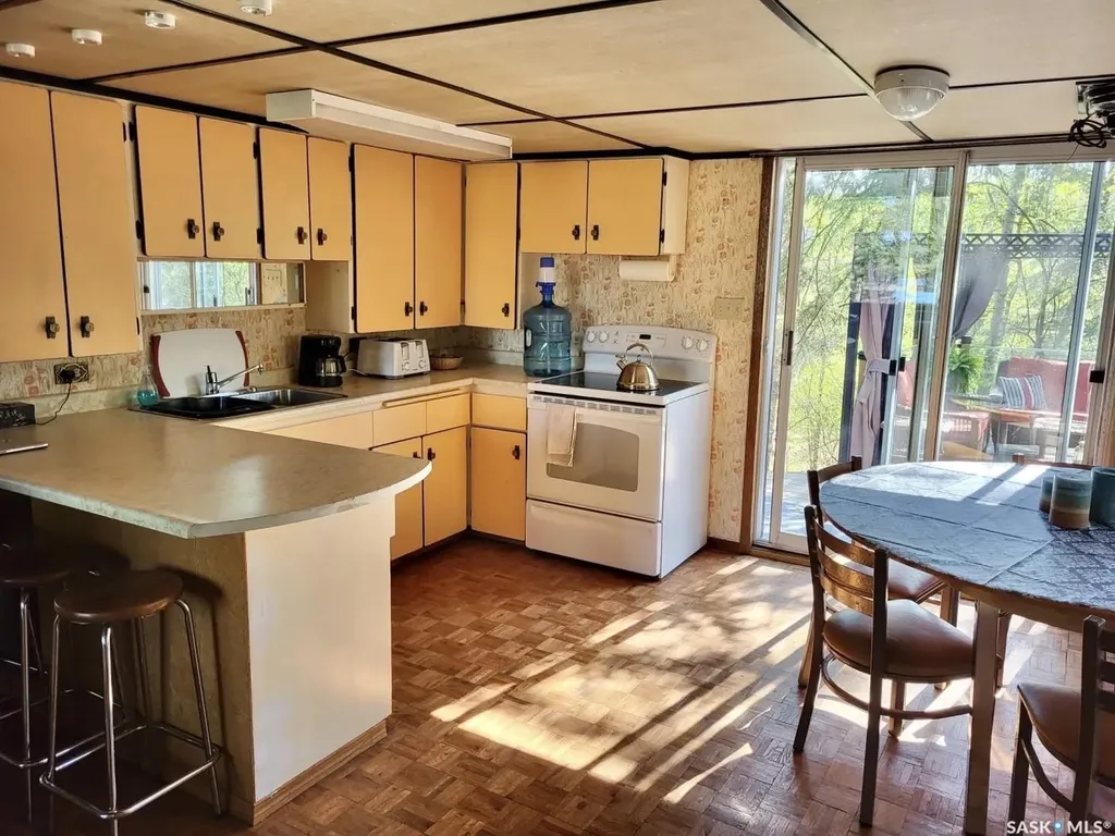 1 Lakeshore Place Echo Bay SK S0J 2G0