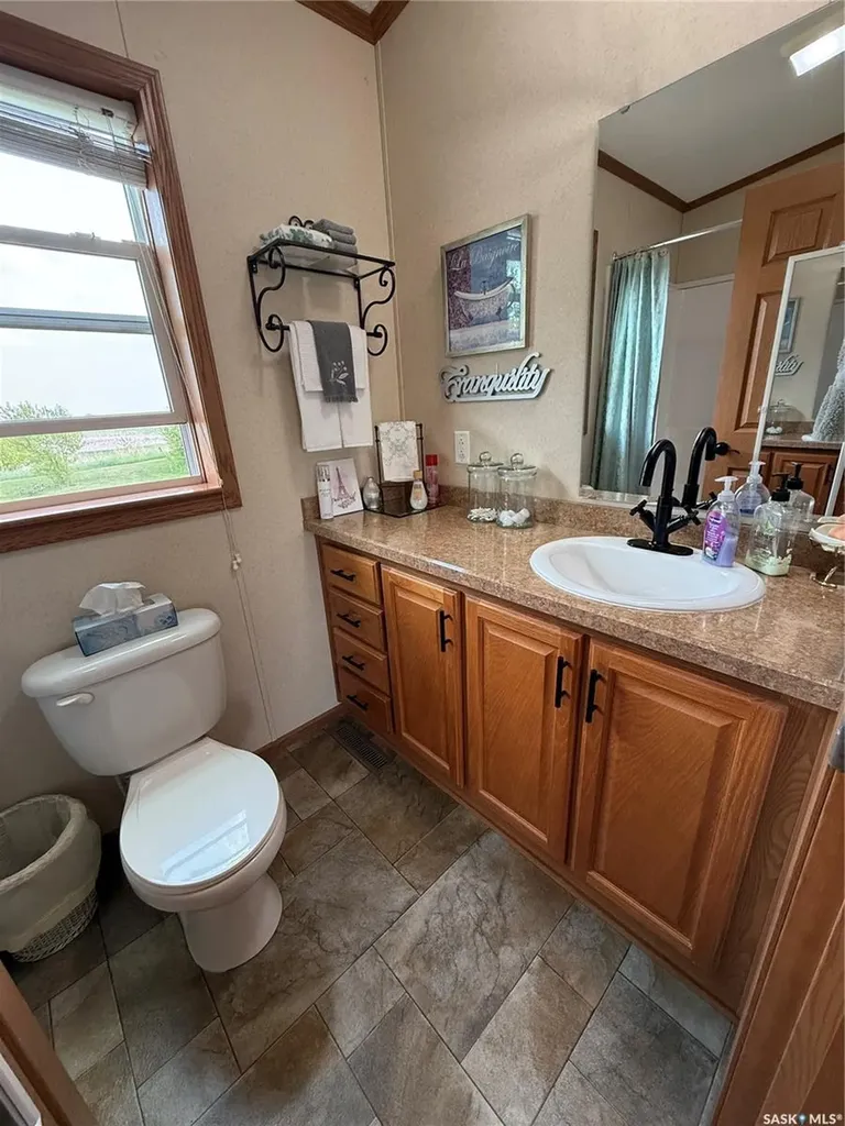 40 3rd Avenue Fleming SK S0G 1R0