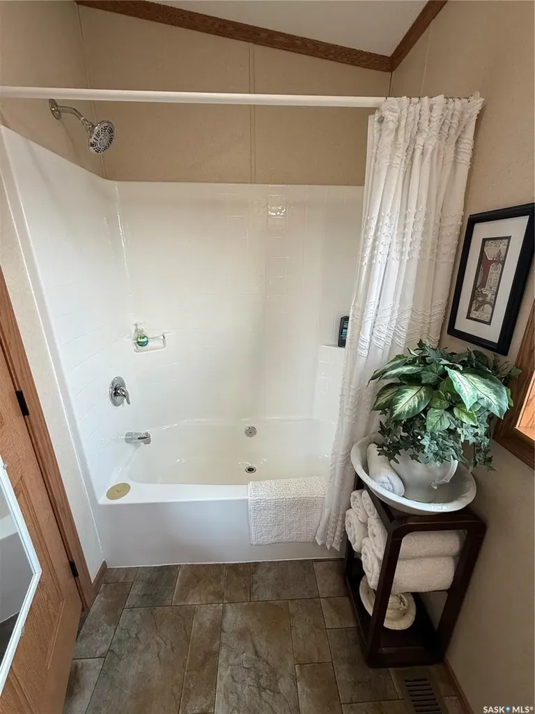 40 3rd Avenue Fleming SK S0G 1R0