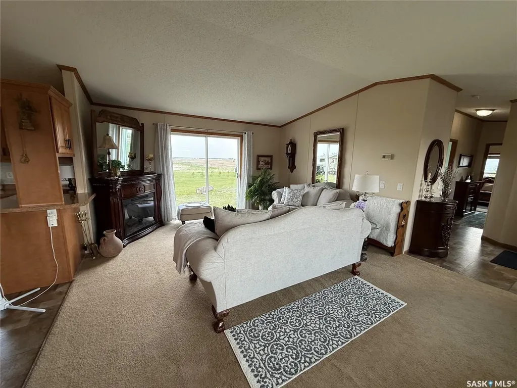 40 3rd Avenue Fleming SK S0G 1R0