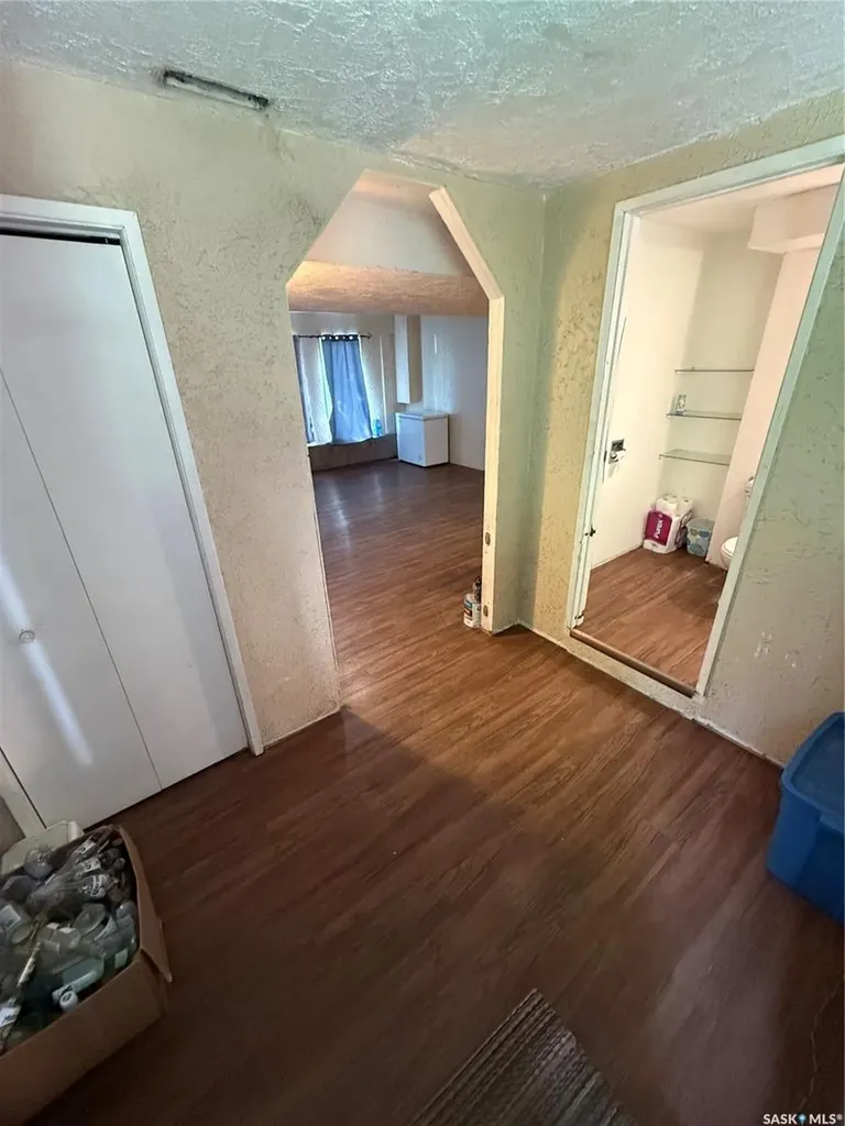 201 3rd Street W Carnduff SK S0C 0S0