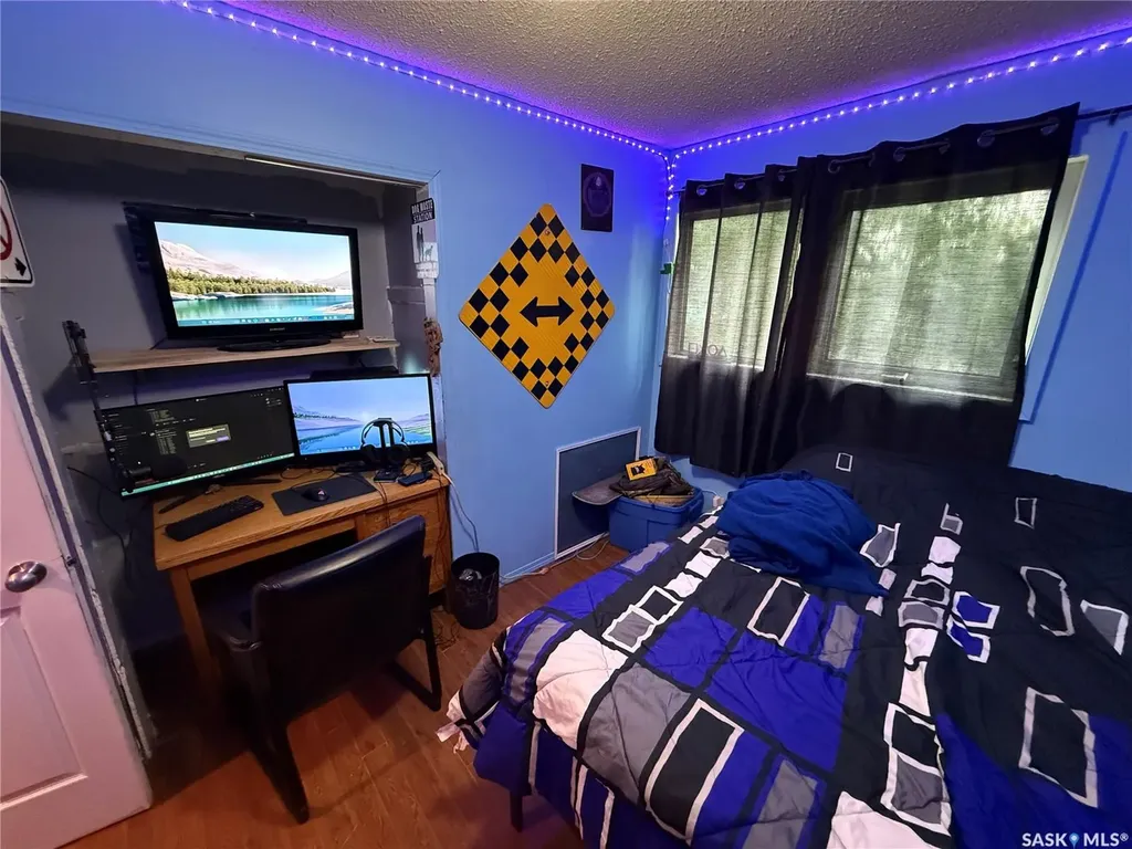 201 3rd Street W Carnduff SK S0C 0S0