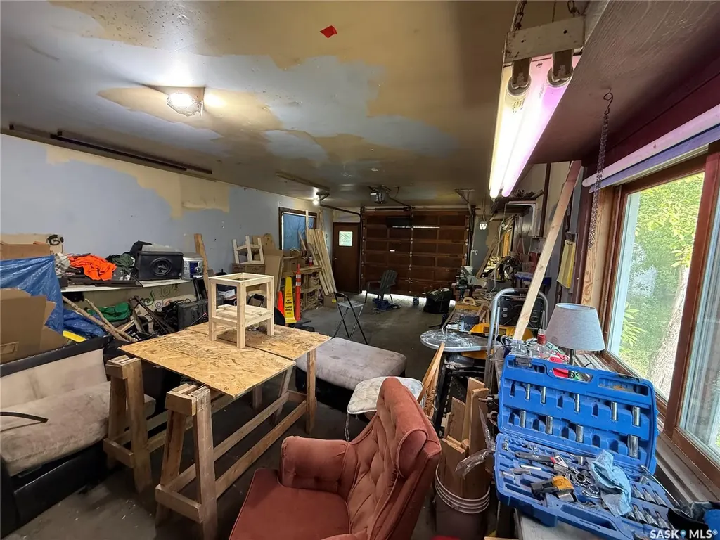 201 3rd Street W Carnduff SK S0C 0S0