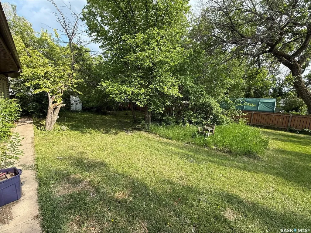 201 3rd Street W Carnduff SK S0C 0S0