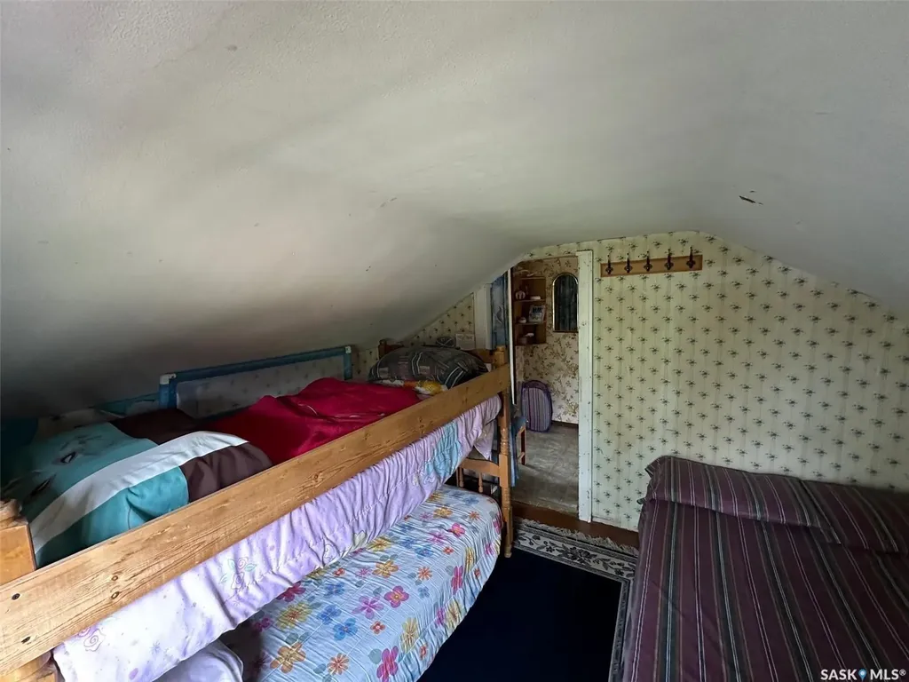 14 Parrhill Street Hudson Bay SK S0E 0Y0