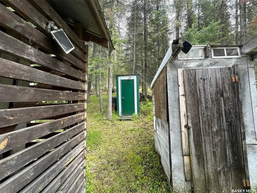 14 Parrhill Street Hudson Bay SK S0E 0Y0