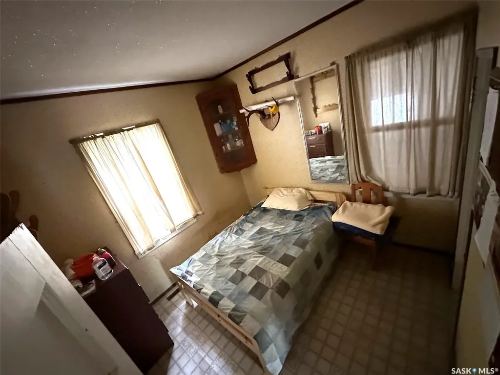 14 Parrhill Street Hudson Bay SK S0E 0Y0