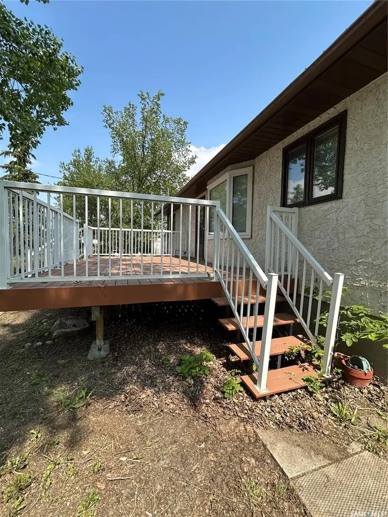 8 Mcculloch Street Fillmore SK S0G 1N0