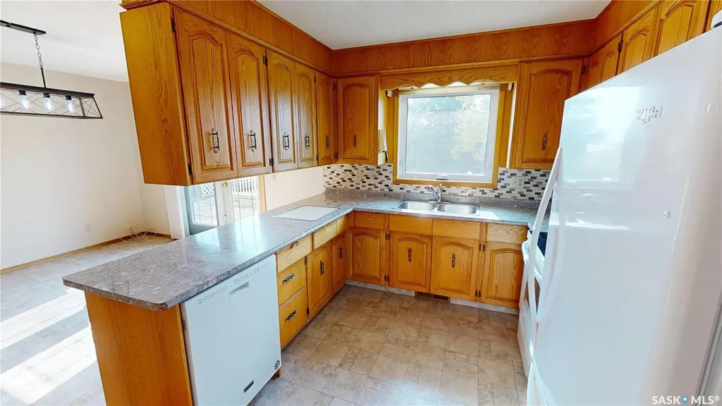 318 3rd Avenue Alameda SK S0C 0A0