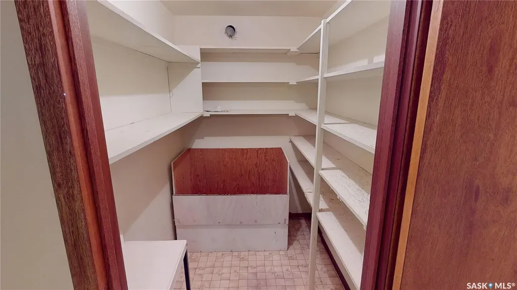 318 3rd Avenue Alameda SK S0C 0A0