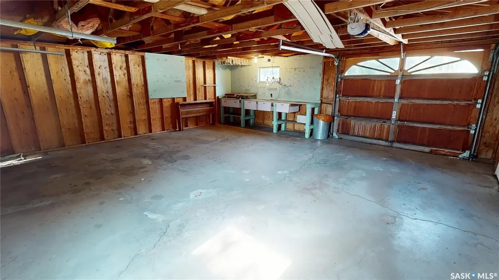 318 3rd Avenue Alameda SK S0C 0A0