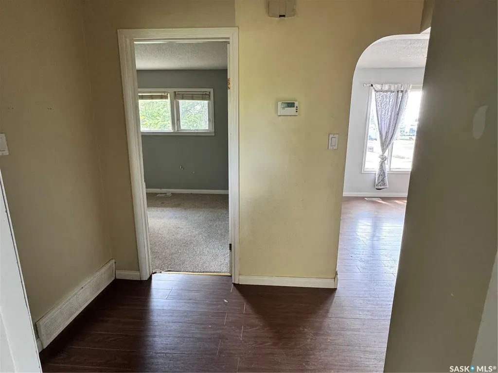 925 Isabelle Street Estevan SK S4A 1R4