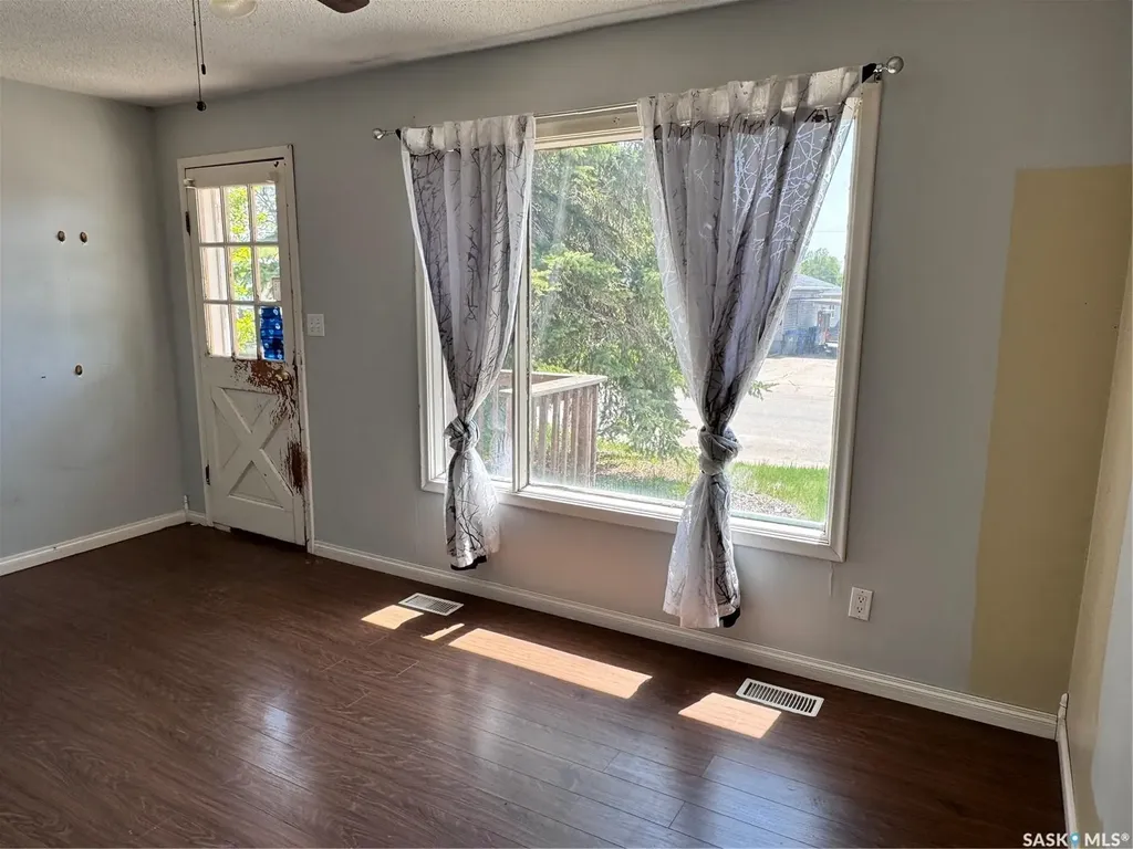 925 Isabelle Street Estevan SK S4A 1R4