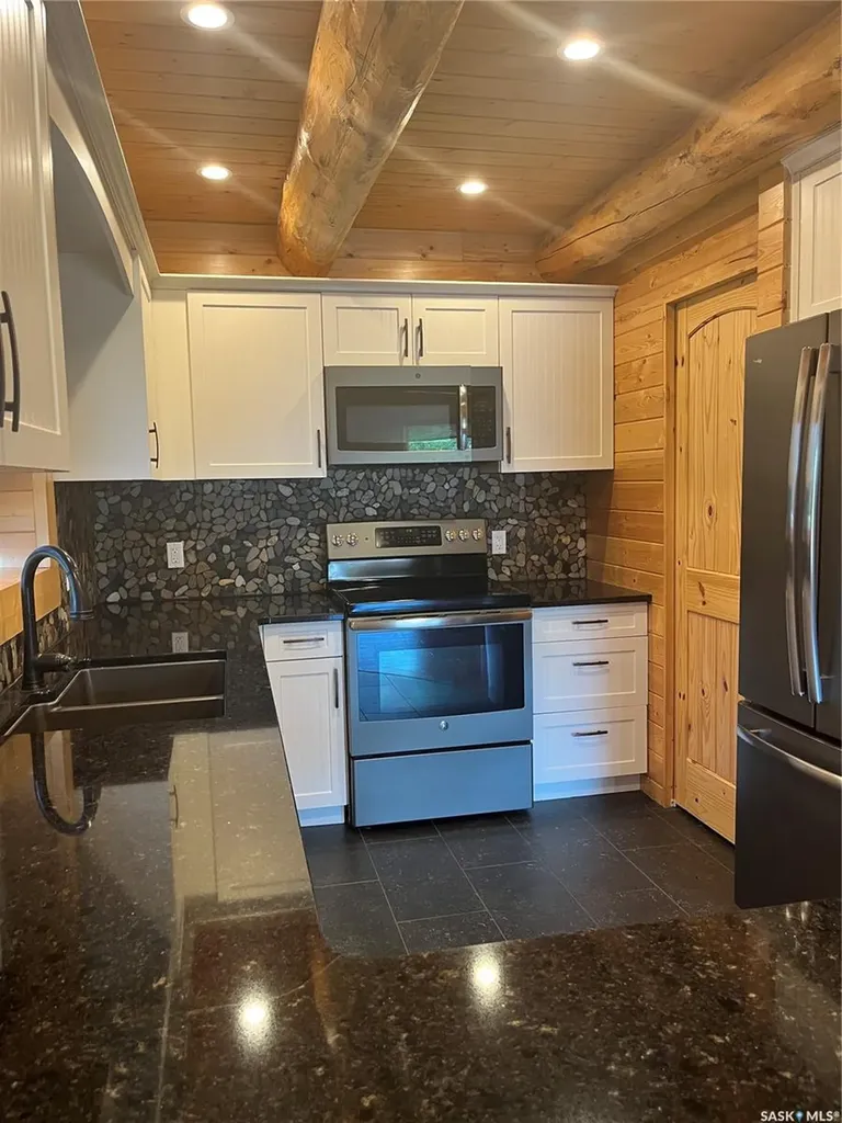 10 Sunset Drive Big River Rm No. 555 SK S0J 0E0