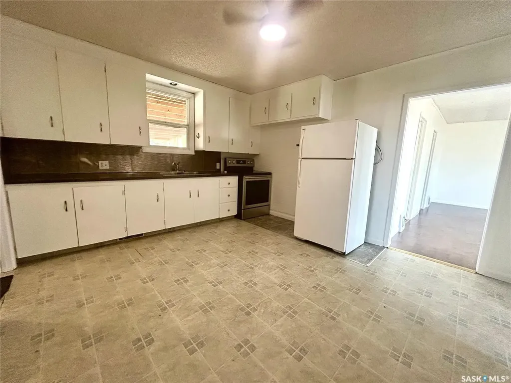 209 4th Avenue E Coleville SK S0L 0K0