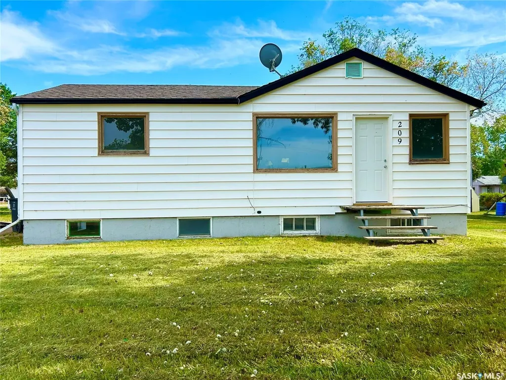 209 4th Avenue E Coleville SK S0L 0K0
