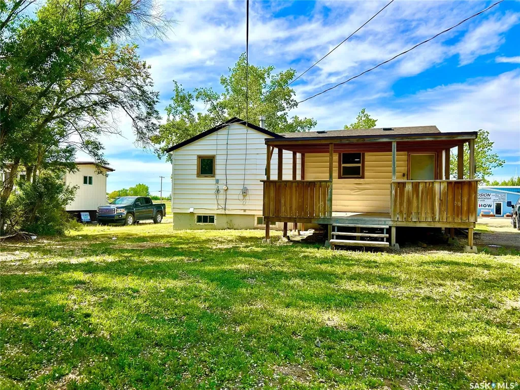 209 4th Avenue E Coleville SK S0L 0K0