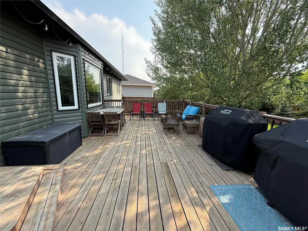 308 5th Street W Carnduff SK S0C 0S0