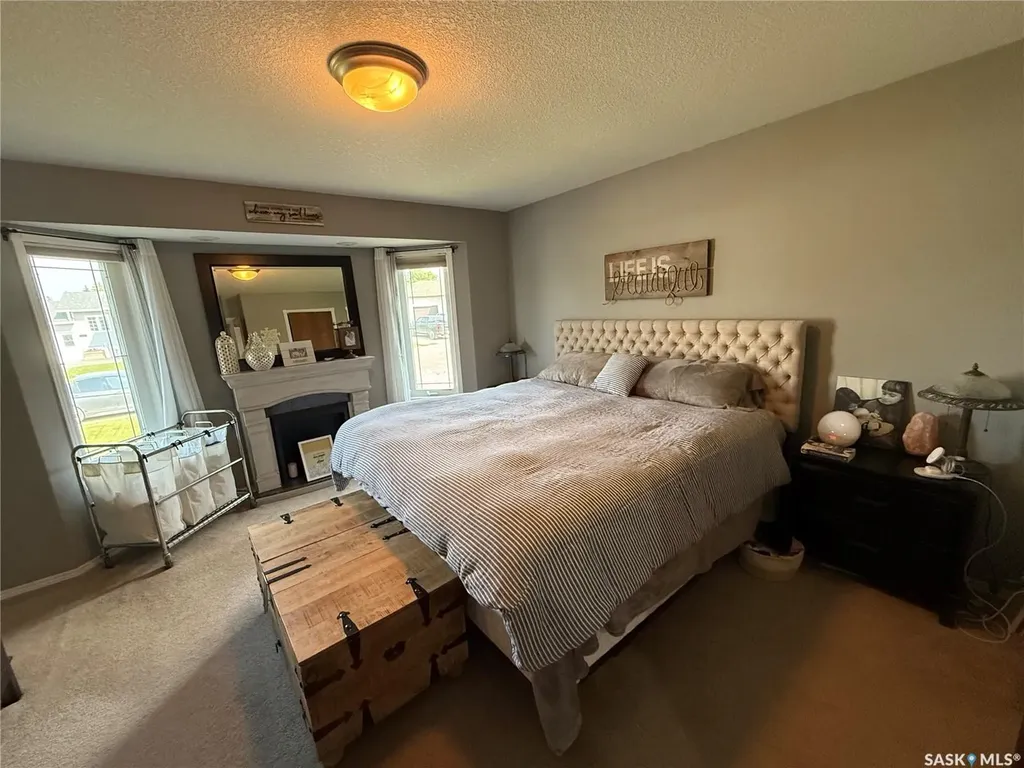 308 5th Street W Carnduff SK S0C 0S0