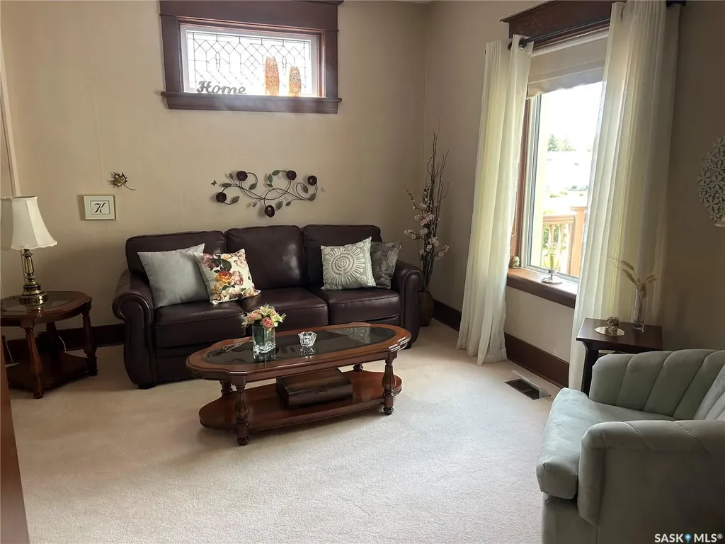 213 Third Street E Carnduff SK S0C 0S0