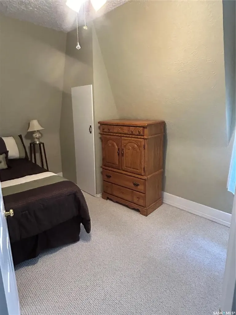 213 Third Street E Carnduff SK S0C 0S0