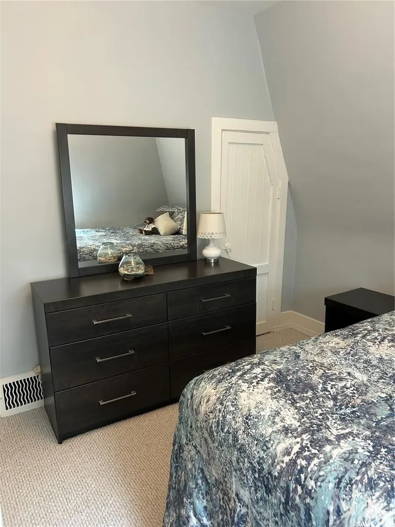 213 Third Street E Carnduff SK S0C 0S0