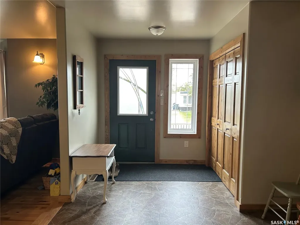 455 4th Street Carrot River SK S0E 0L0