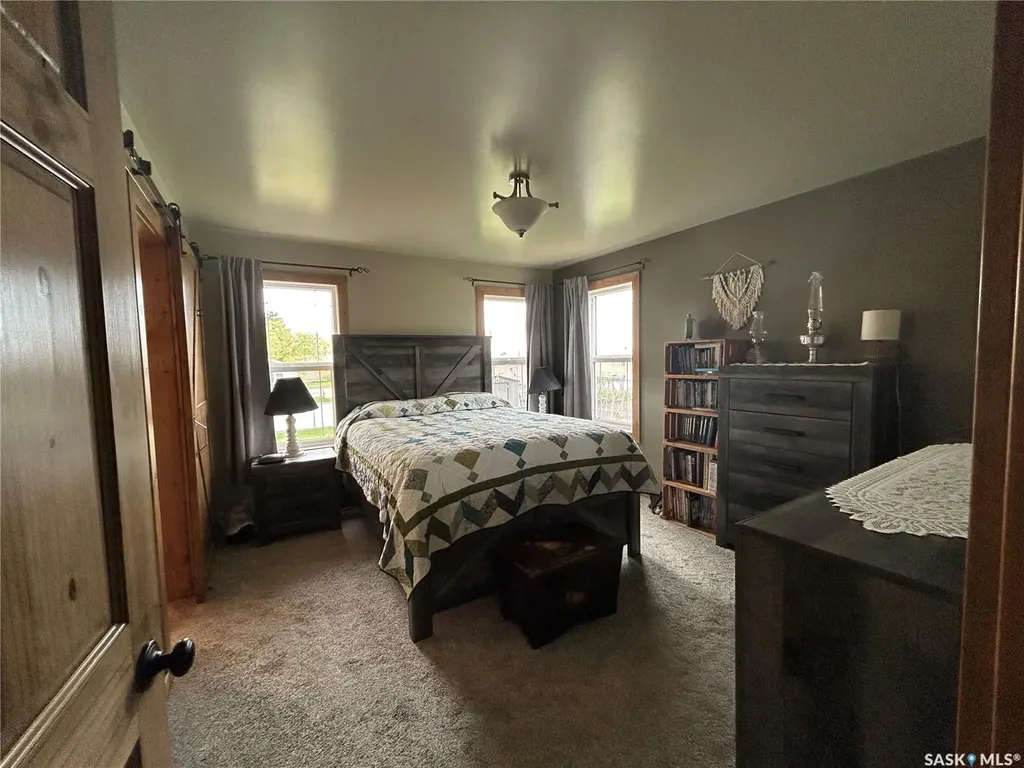 455 4th Street Carrot River SK S0E 0L0