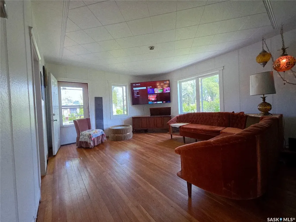 230 2nd Avenue W Canora SK S0A 0L0