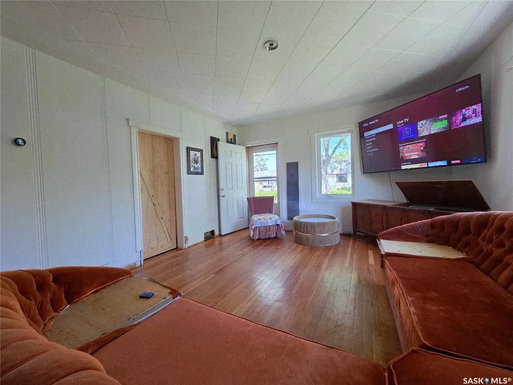 230 2nd Avenue W Canora SK S0A 0L0