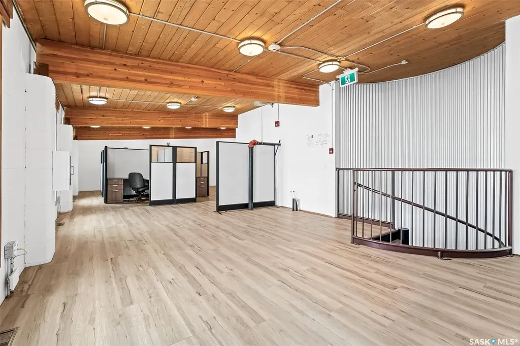 461 Athabasca Street E Moose Jaw SK S6H 0L9