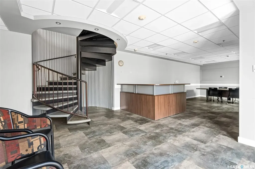 461 Athabasca Street E Moose Jaw SK S6H 0L9