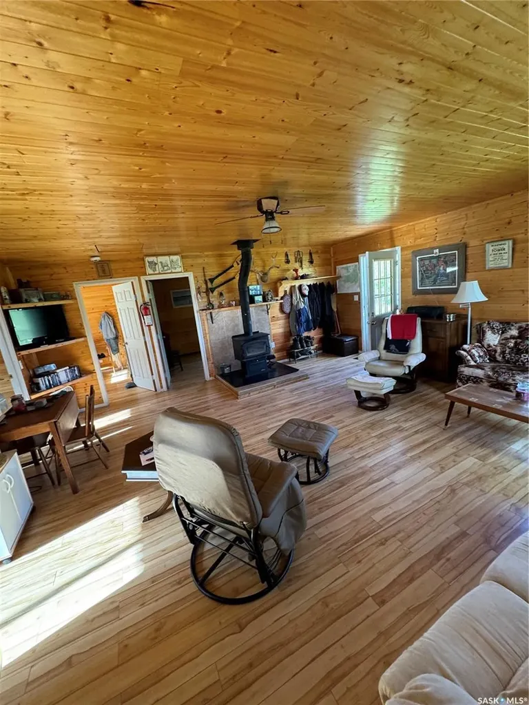 1 George Avenue Clemenceau SK S0E 0Y0