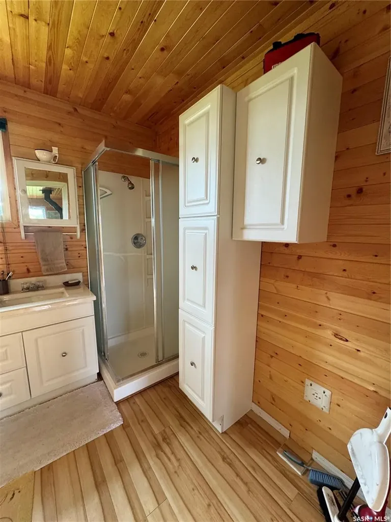 1 George Avenue Clemenceau SK S0E 0Y0