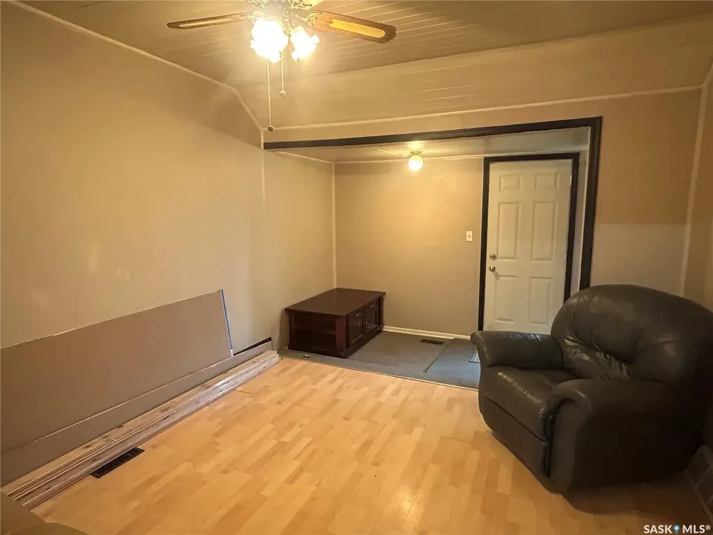 321 White Street Bienfait SK S0C 0M0