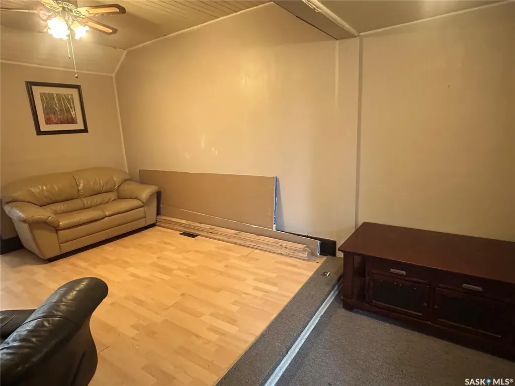 321 White Street Bienfait SK S0C 0M0