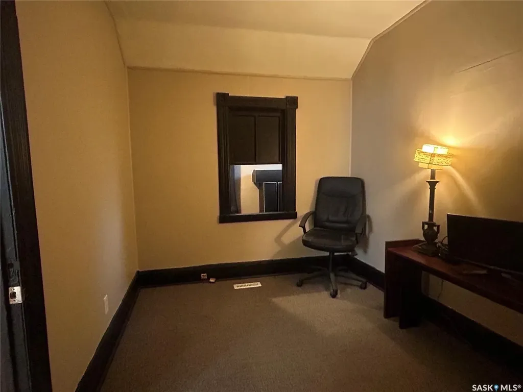 321 White Street Bienfait SK S0C 0M0