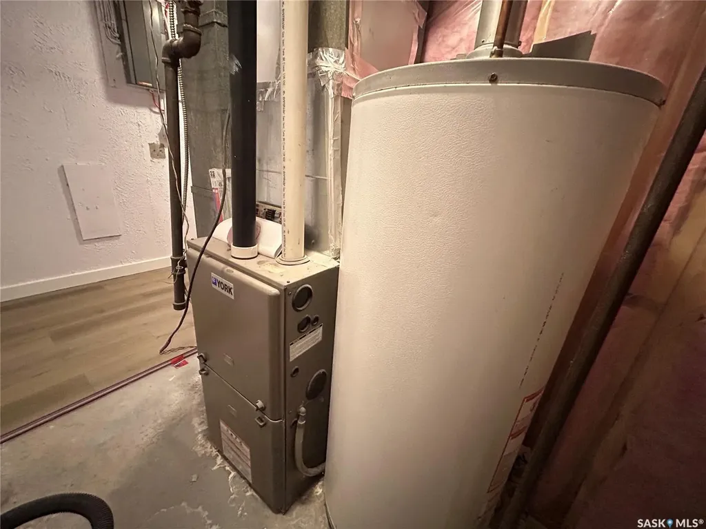 321 White Street Bienfait SK S0C 0M0