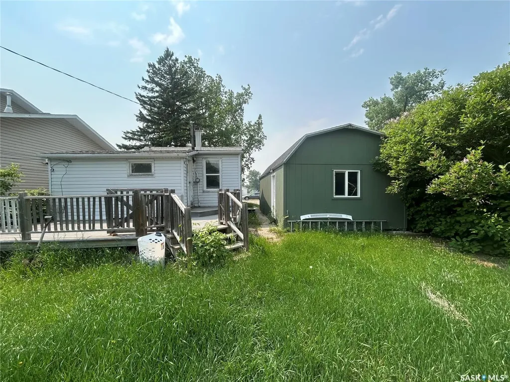 321 White Street Bienfait SK S0C 0M0