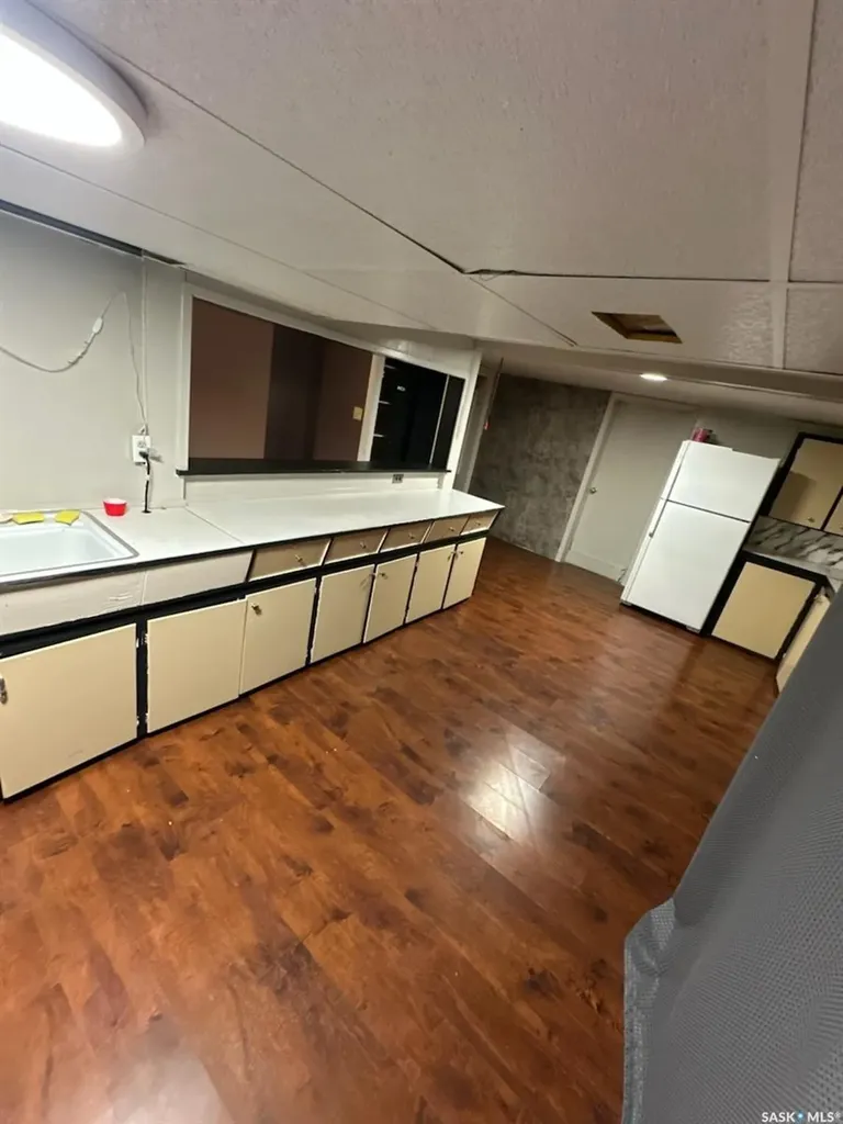 300 6th Avenue W Kindersley SK S0L 1S0