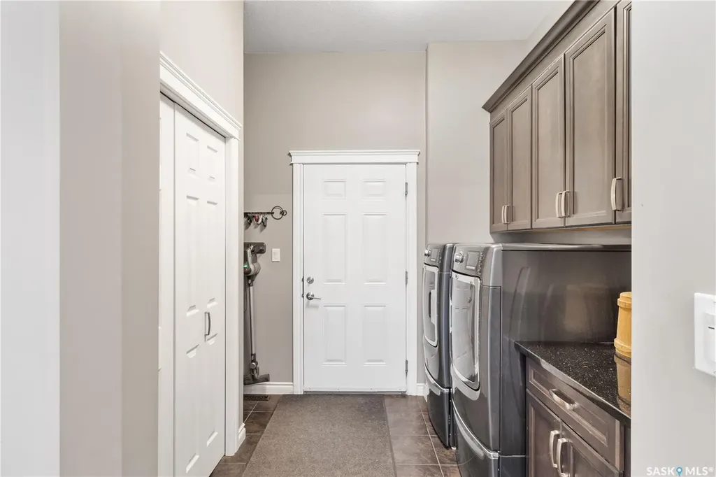 30 Pape Drive Humboldt Rm No. 370 SK S0K 2A0