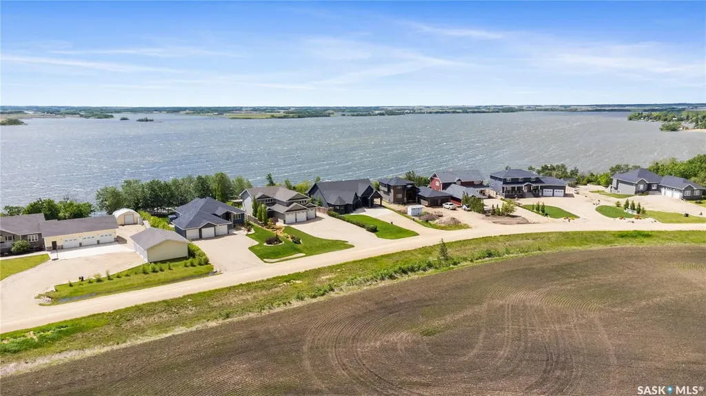 30 Pape Drive Humboldt Rm No. 370 SK S0K 2A0