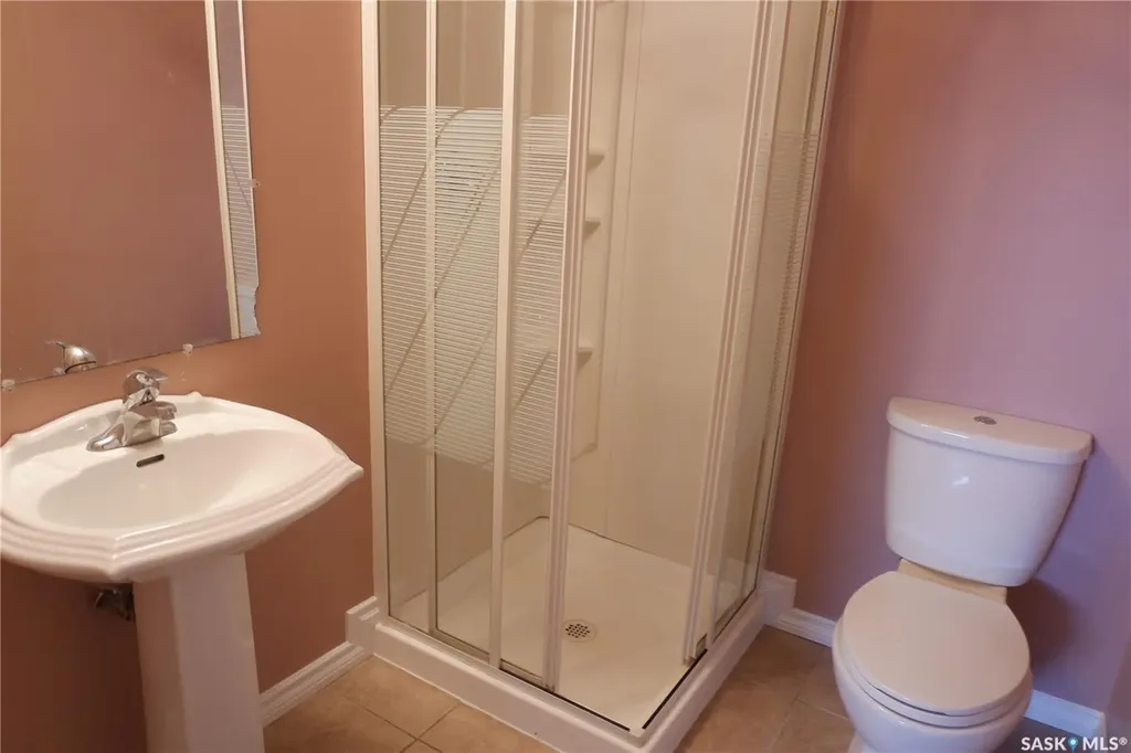 600 Railway Avenue W Assiniboia SK S0H 0B0