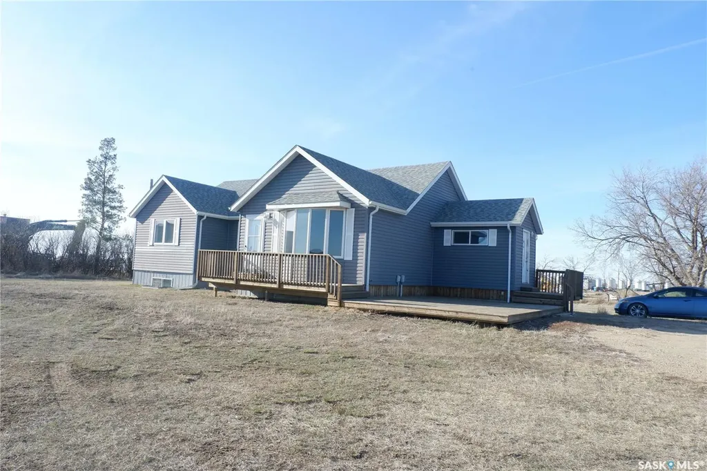 600 Railway Avenue W Assiniboia SK S0H 0B0