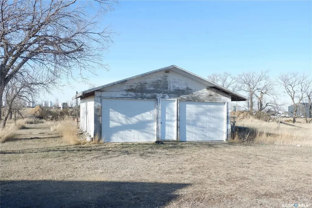 600 Railway Avenue W Assiniboia SK S0H 0B0