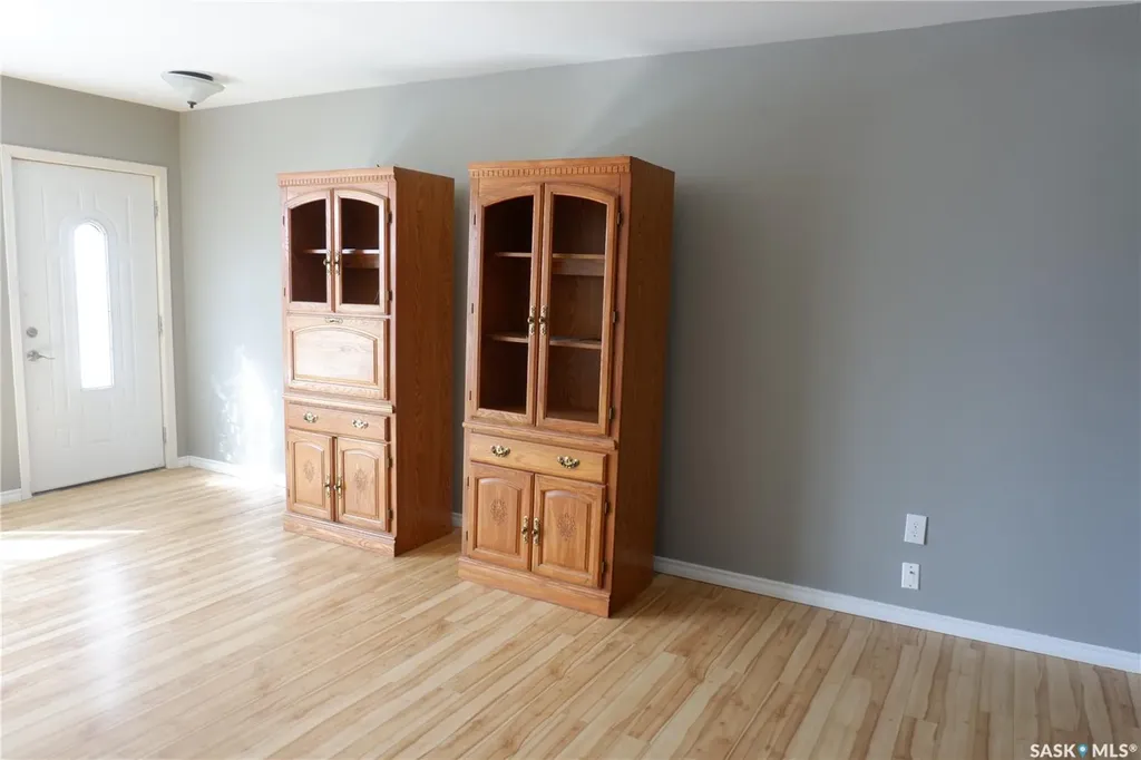 600 Railway Avenue W Assiniboia SK S0H 0B0