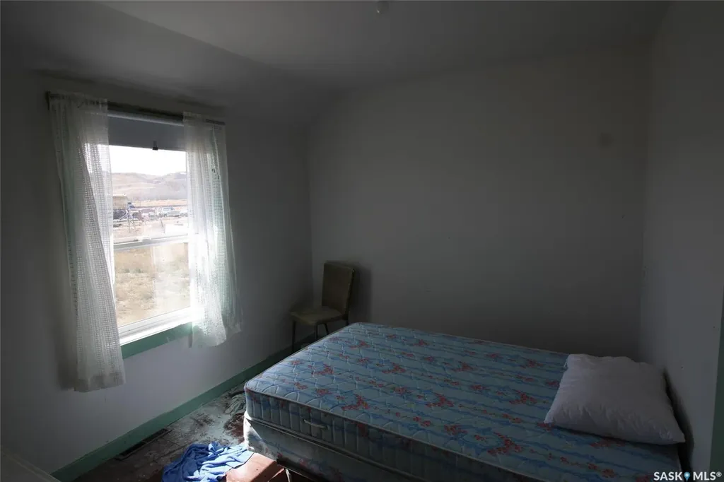 0 Railway Street E Eastend SK S0N 0T0